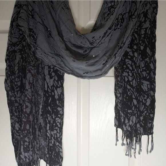 Cejon ColorBlock Gray Black Metalic Dots Fringe Rayon Women's Scarf 17"×34" - Picture 2 of 8